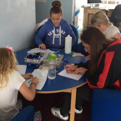 13924823 1357933094220981 957528056948341439 N